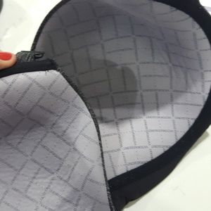 Victoria's Secret Racerback semi demi 36DD bra